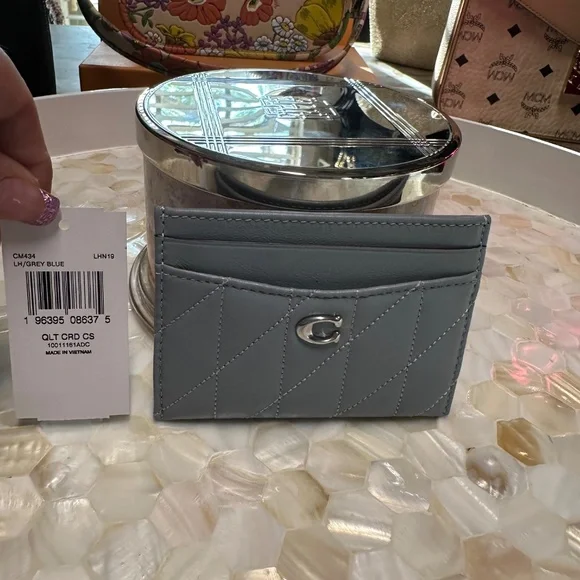 Coach quilted card case gray/blue so nice! - Picture 2 of 6
